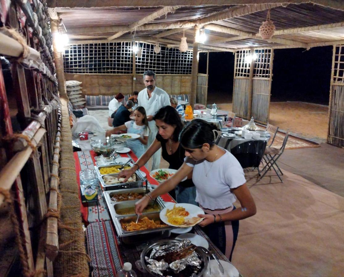 Shāhiq Sands Dream Tourism Camp מראה חיצוני תמונה